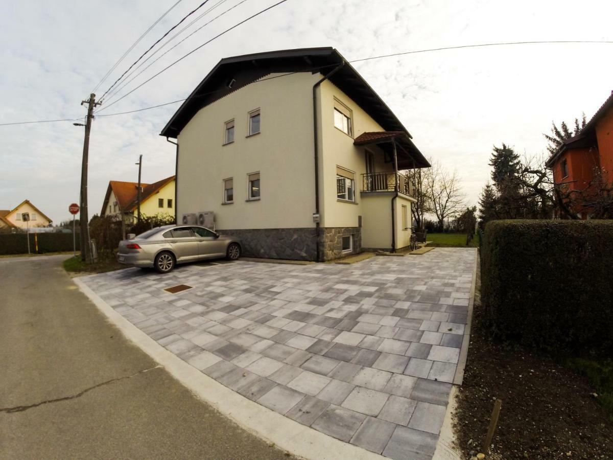 Apartments Andrej - Poetovio & Ptuj Buitenkant foto